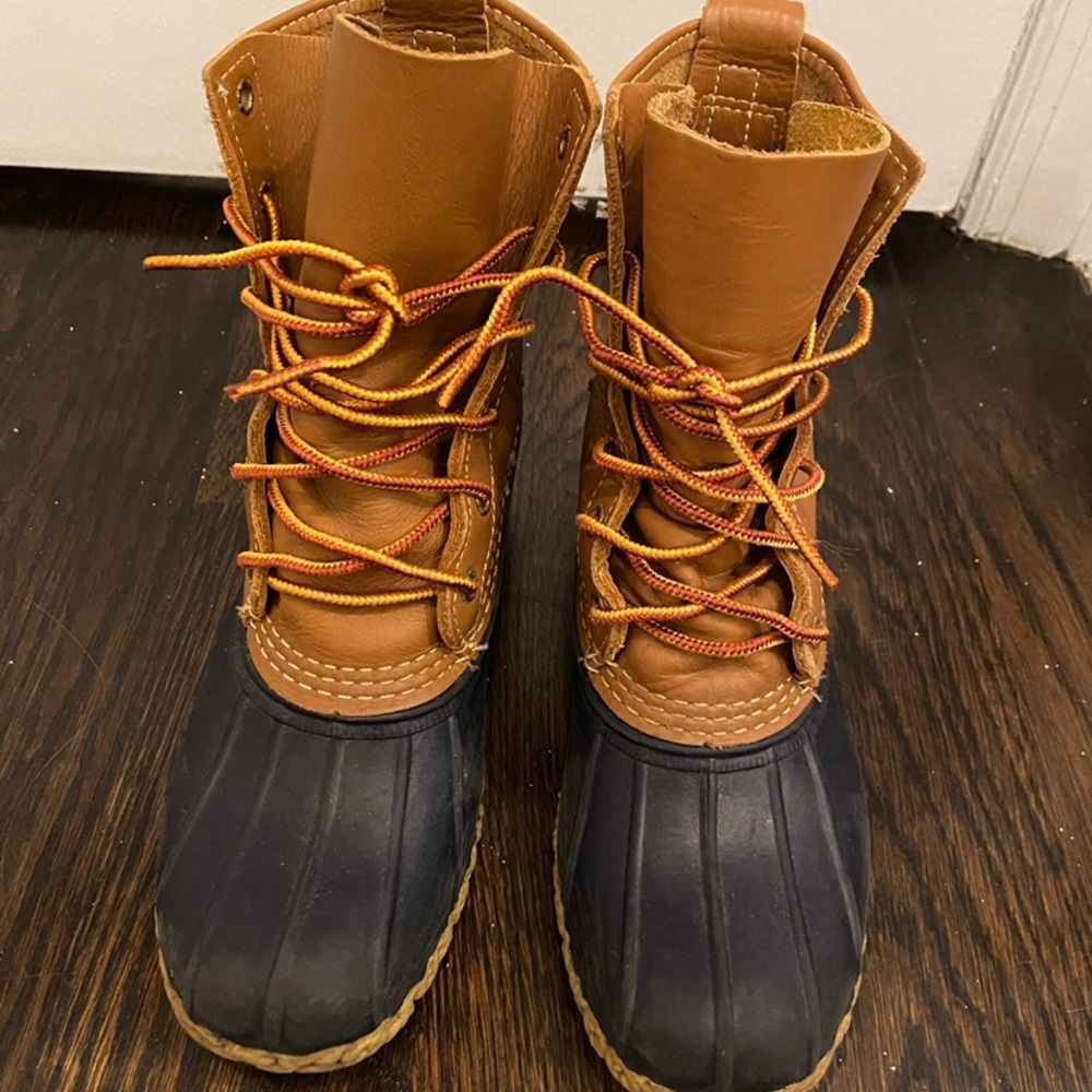 LL Bean Duck Boots Navy/ Tan Size Women’s 6